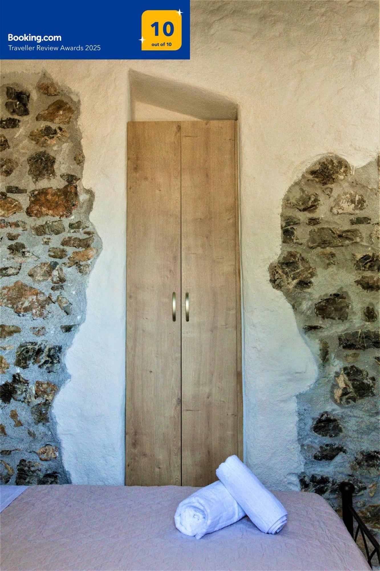 Private Beach House Irene Mare Poros Town Eksteriør billede